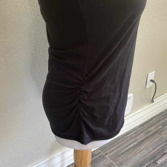 Athleta ruched long sleeve tee - Picture 3 of 6